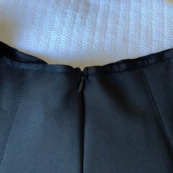 School girl style black pleated skirt - Picture 4 of 4